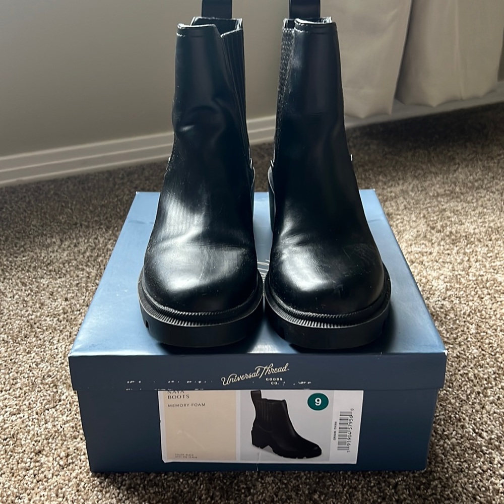 Universal thread booties from target